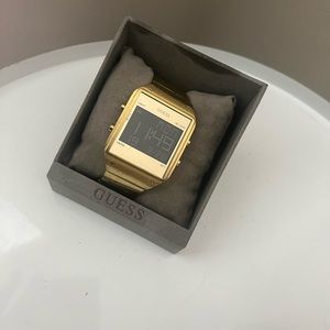 Gold 55mm Digital Guess watch